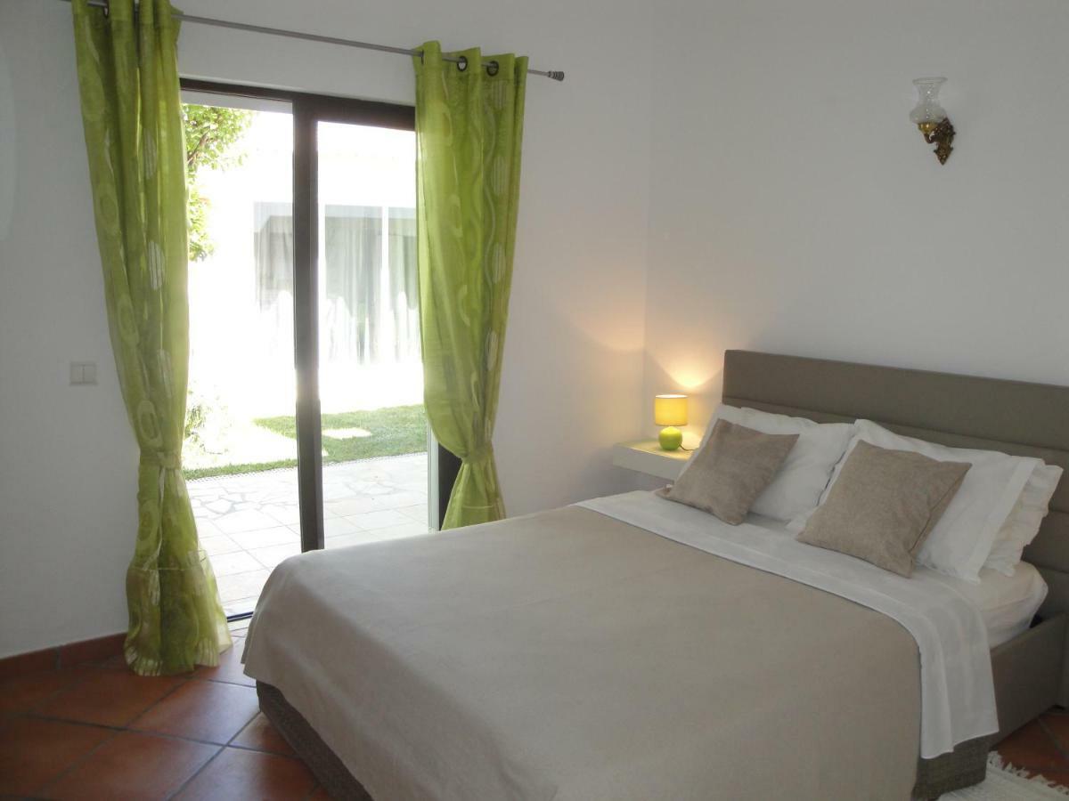 Lemon Tree Relaxing Guesthouse Lagos Bagian luar foto